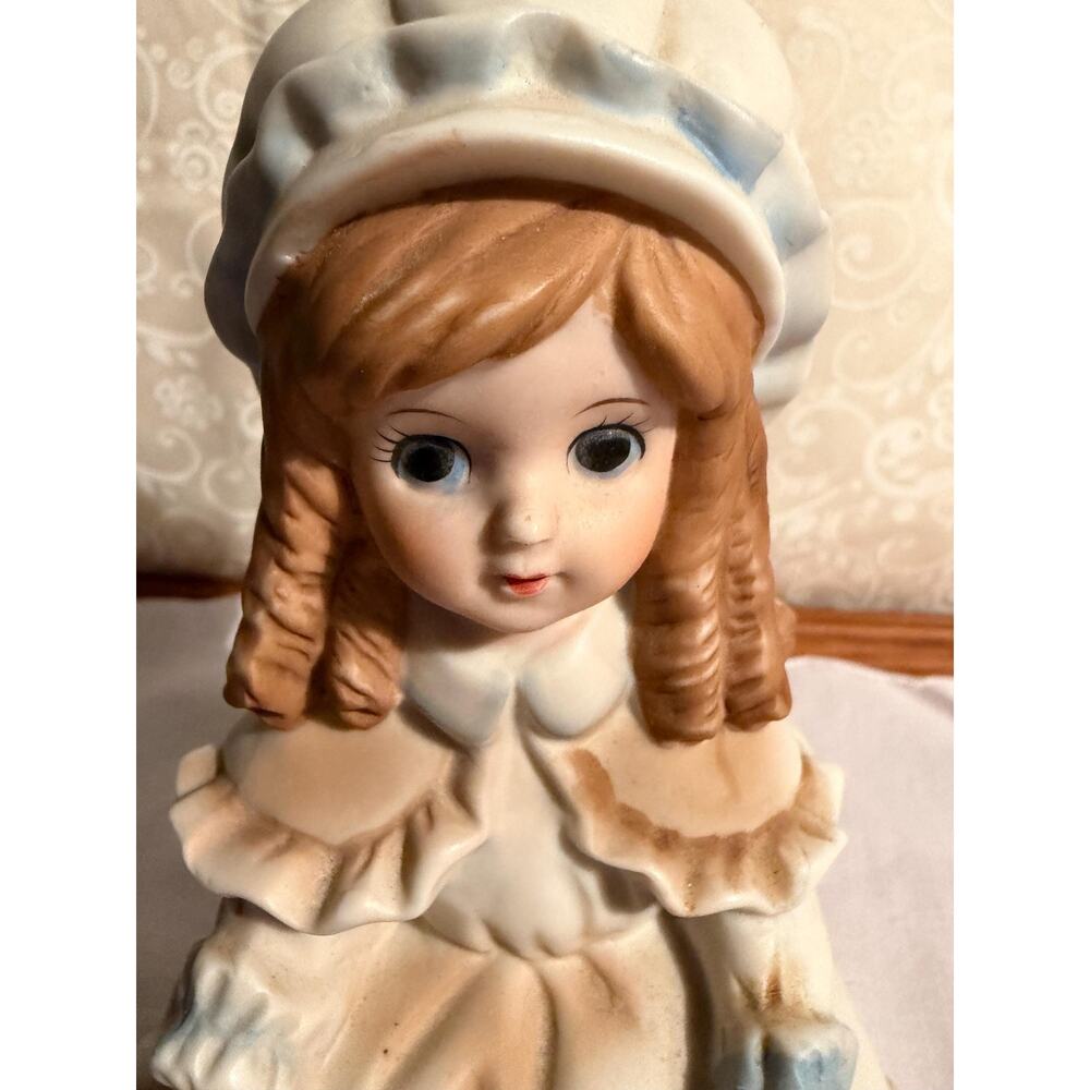 Vintage Brinns‎ Little Girl Figurine - Picture 5 of 5